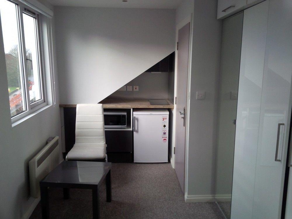 Park House Serviced Apartments Хароу Екстериор снимка
