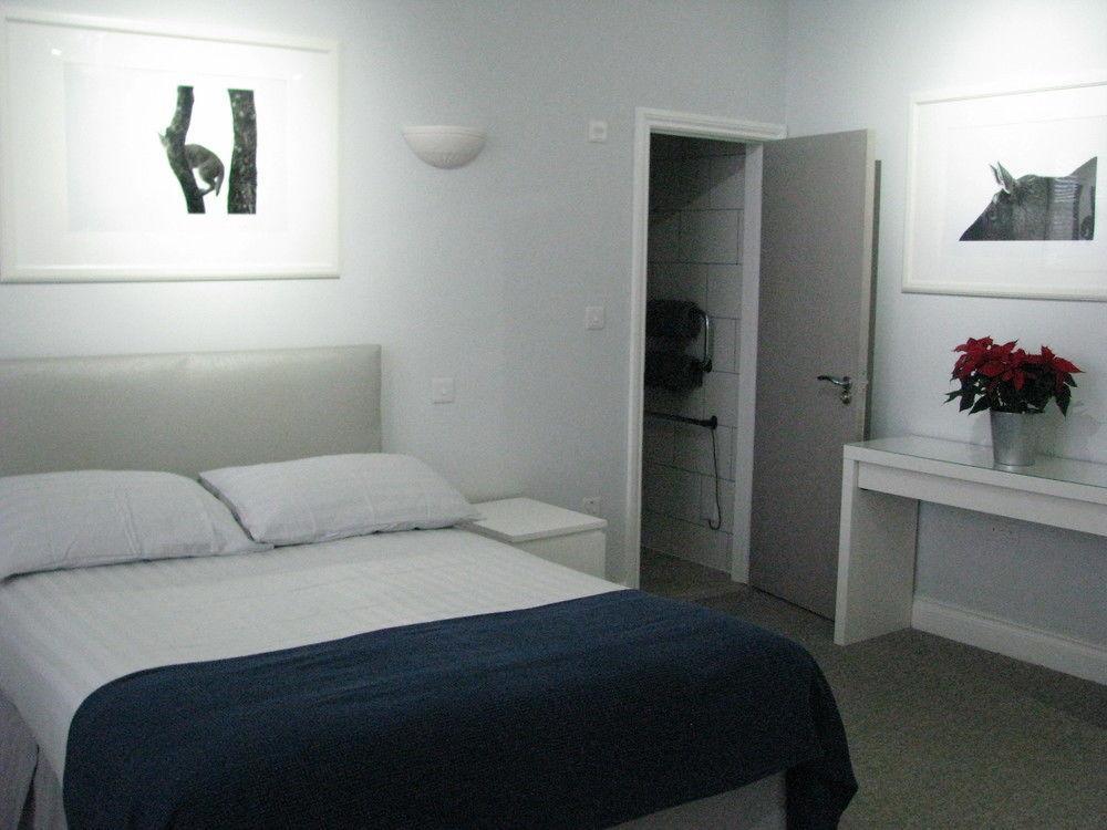 Park House Serviced Apartments Хароу Екстериор снимка