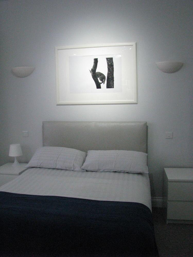 Park House Serviced Apartments Хароу Екстериор снимка